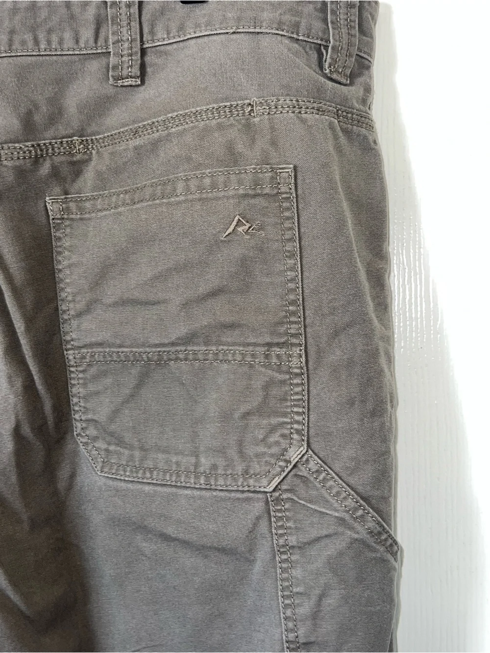 Ridgecut Men’s Gray/ Beige Work Pants, Carpenter, Workwear - Size 42x3